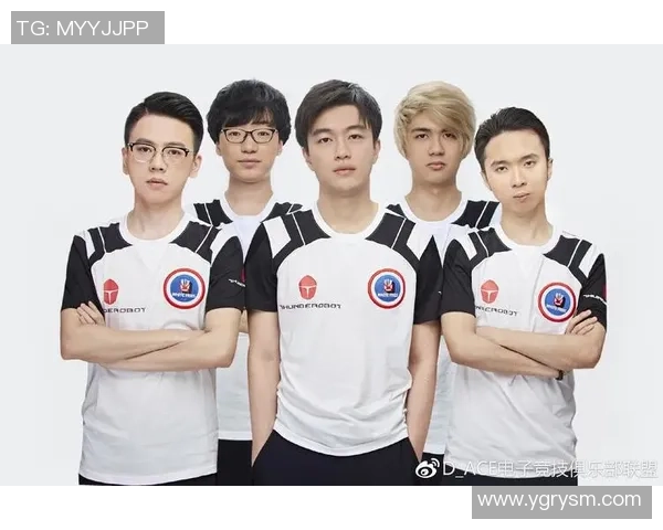 DOTA2分析：深入探讨FPX战队在比赛中的战术灵活性与应变能力