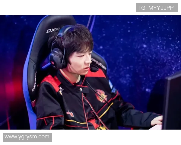 FPX战队的荣耀之路：从奋斗到巅峰的真实故事与心路历程